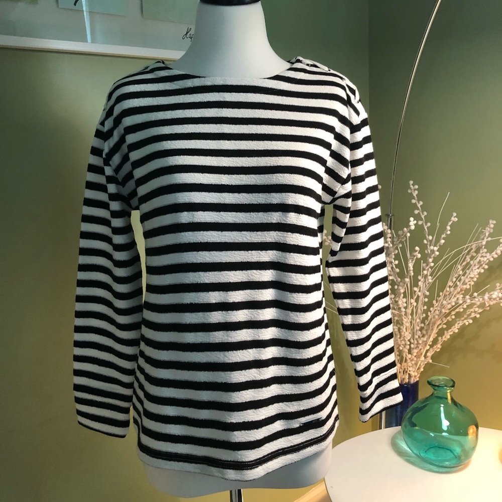 Jones New York Signature sweatshirt size S